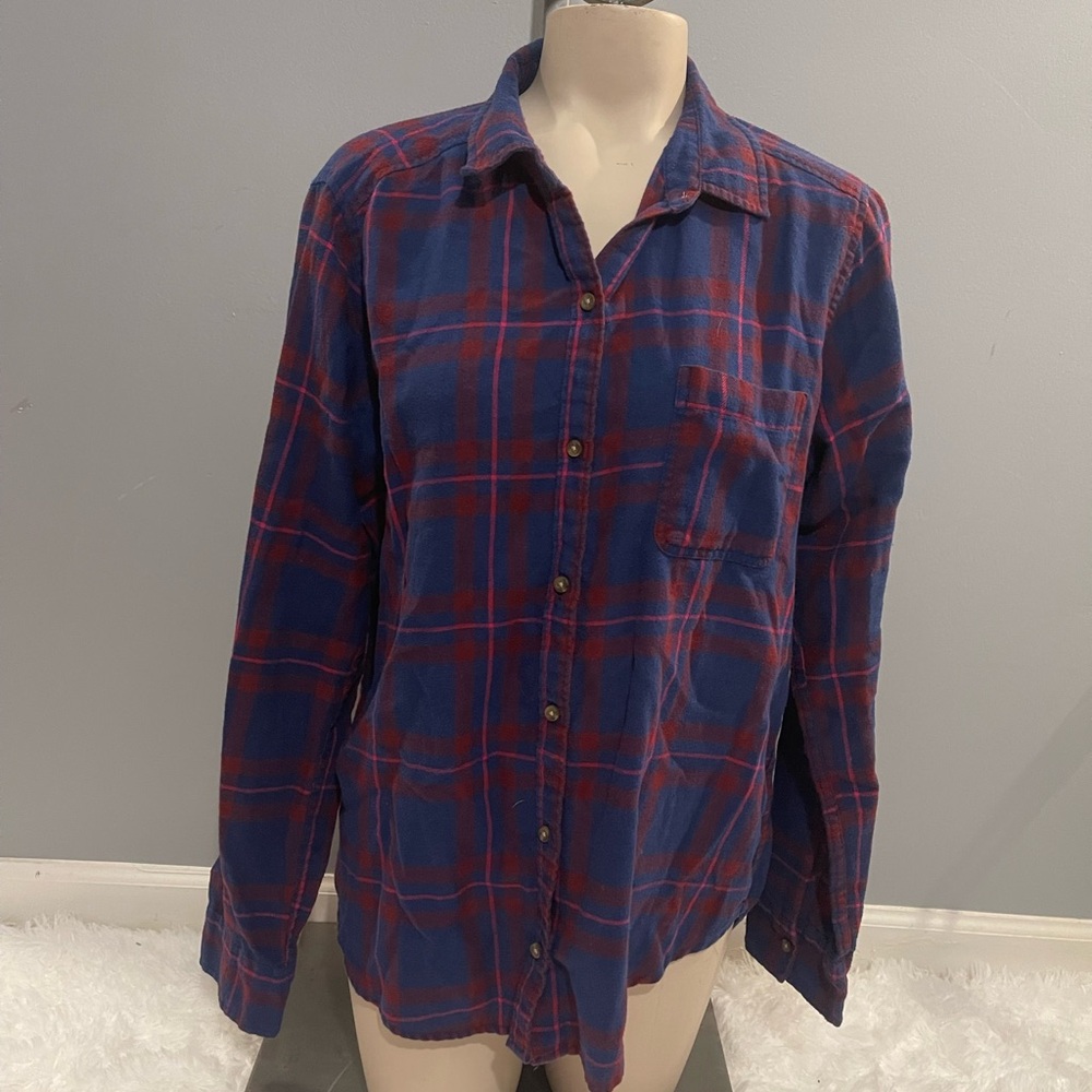 Red blue plaid Hollister flannel button up shirt top blouse womanβs large